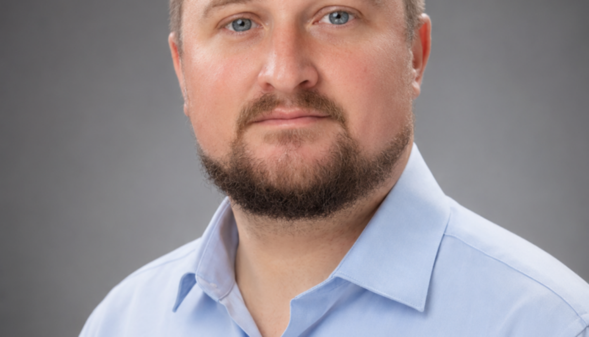 Matt Baer Headshot